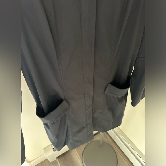 Black Jacket by Designer Laurel - Picture 6 of 16